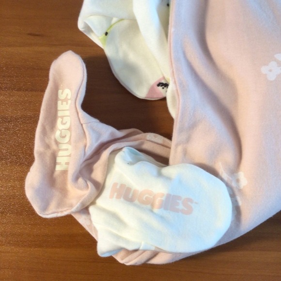 Huggies‎ Baby Footed Coveralls 2 Pack 6M Easy Change 2 Way Zipper Organic Cotton - Picture 5 of 6